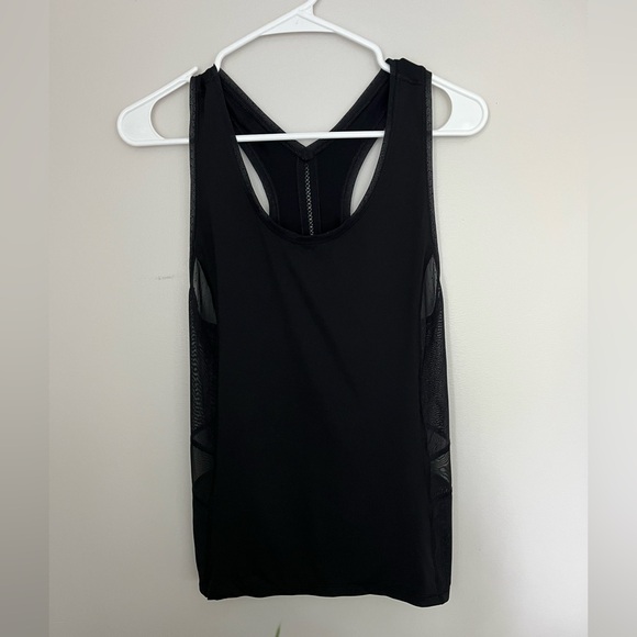 lululemon athletica Tops - Lululemon tank with mesh sides